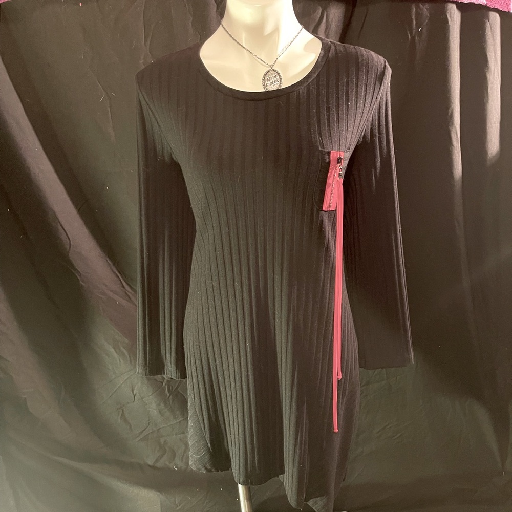 IC by Connie K tunic top!